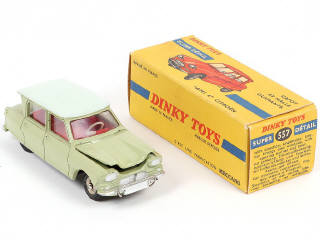 Lot 74 - DINKY TOYS (FRANCE) (1)