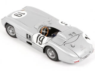 Lot 12 - MINICHAMPS (ALLEMAGNE) (1)