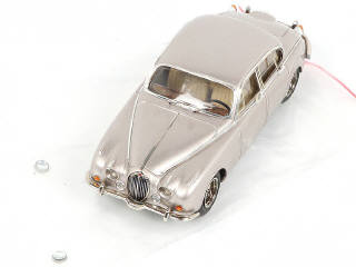 Lot 228 - BERNARD SAUVAGE (BELGIQUE) (2)