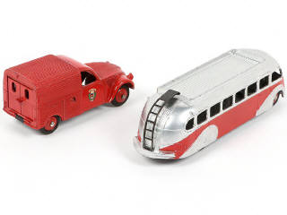 Lot 210 - DINKY TOYS (FRANCE) (2)
