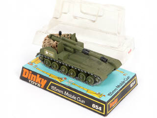 Lot 172 - DINKY TOYS (GB) (3)