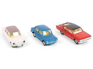 Lot 109 - CORGI TOYS (GB) (3)