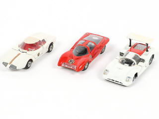 Lot 115 - DIVERS (3)