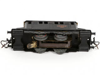 Lot 35 - HORNBY 'O' (FRANCE) (1)