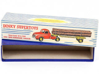 Lot 147 - DINKY TOYS (FRANCE) (1)