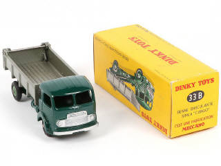 Lot 139 - DINKY TOYS (FRANCE) (1)