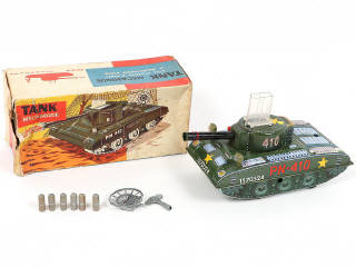 Lot 245 - DIVERS (10)