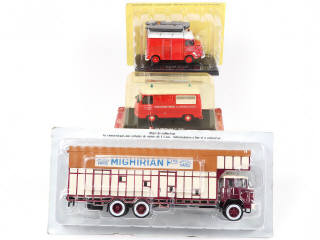 Lot 255 - DIVERS (14)