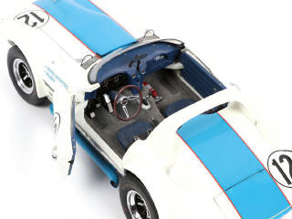 Lot 6 - EXOTO (USA) (1)