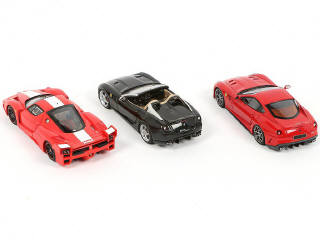 Lot 116 - DIVERS (3)