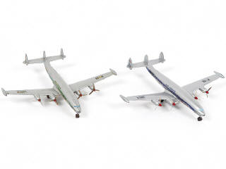 Lot 211 - DINKY TOYS (FRANCE) (2)