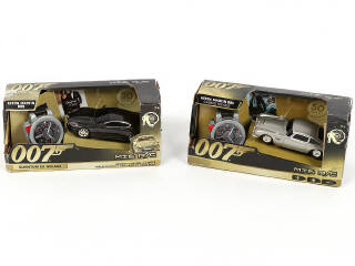 Lot 200 - CORGI TOYS (GB) (4)