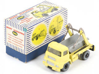 Lot 138 - DINKY TOYS (GB) (1)