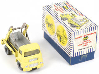 Lot 138 - DINKY TOYS (GB) (1)