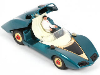 Lot 206 - DINKY TOYS (GB) (2)