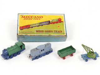 Lot 216 - DINKY TOYS (GB) (1)