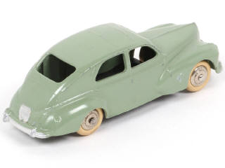 Lot 248 - DINKY TOYS (FRANCE) (1)