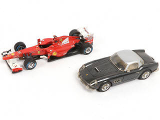 Lot 154 - DIVERS (4)