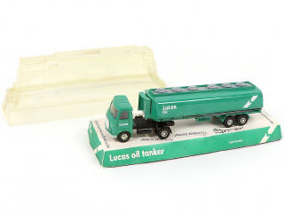 Lot 232 - DINKY TOYS (GB) (1)