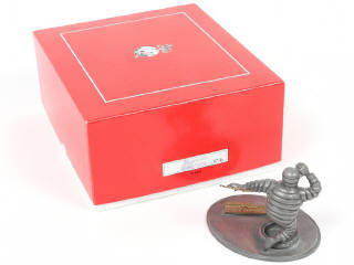 Lot 26 - PIXI (FRANCE) (1)