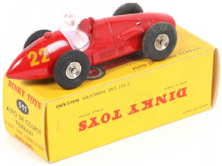 Lot 255 - DINKY TOYS (FRANCE) (1)