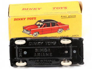 Lot 266 - DINKY TOYS (FRANCE) (1)