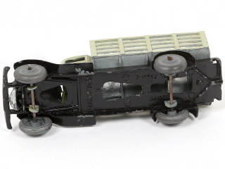 Lot 253 - DINKY TOYS (FRANCE) (1)