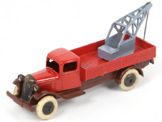 Lot 252 - DINKY TOYS (FRANCE) (1)