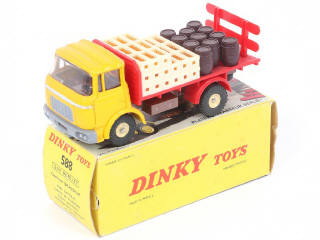 Lot 287 - DINKY TOYS (FRANCE) (1)