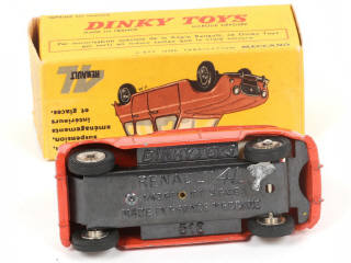 Lot 271 - DINKY TOYS (FRANCE) (1)