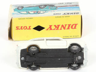 Lot 276 - DINKY TOYS (FRANCE) (1)