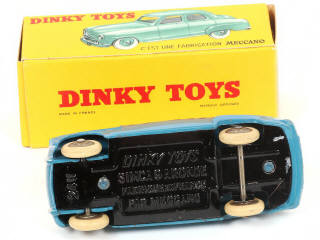 Lot 265 - DINKY TOYS (FRANCE) (1)