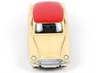 Lot 251 - DINKY TOYS (FRANCE) (1)
