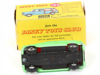 Lot 225 - DINKY TOYS (GB) (1)