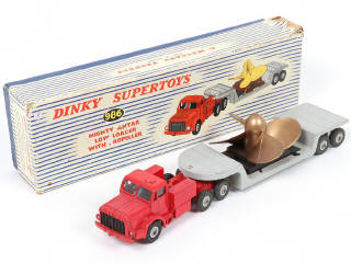 Lot 234 - DINKY TOYS (GB) (1)