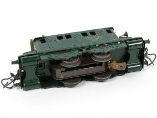 Lot 51 - HORNBY 'O' (FRANCE) (1)