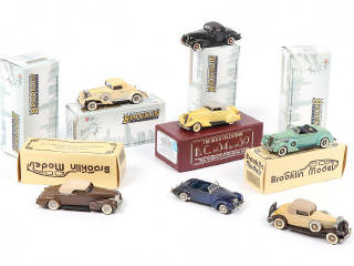 Lot 141 - BROOKLIN MODELS (GB) (7)