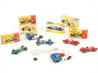 Lot 151 - DINKY TOYS (6)