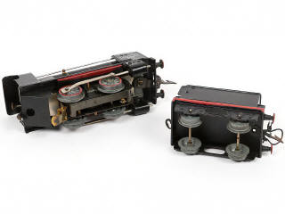 Lot 47 - HORNBY 'O' (FRANCE) (2)