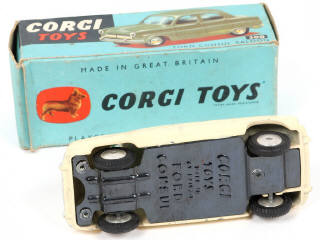 Lot 224 - CORGI TOYS (GB) (1)