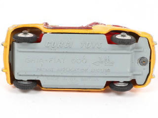 Lot 221 - CORGI TOYS (GB) (1)