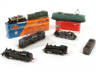 Lot 43 - DIVERS 'HO' (6)