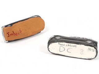 Lot 294 - DIVERS (2)