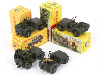Lot 275 - DINKY TOYS (FRANCE) (4)