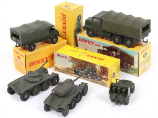 Lot 281 - DINKY TOYS (FRANCE) (5)
