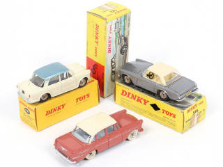 Lot 259 - DINKY TOYS (FRANCE) (3)