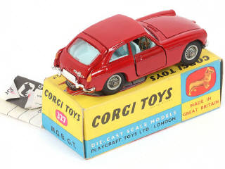 Lot 136 - CORGI TOYS (GB) (1)