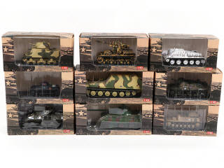 Lot 310 - DIVERS (9)