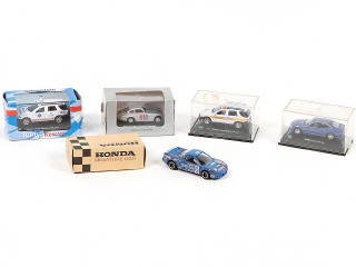 Lot 304 - DIVERS (20)