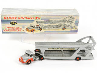 Lot 228 - DINKY TOYS (FRANCE) (1)